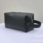 PU Leather Cosmetic Storage Bag Multifunctional Makeup Bag Large Capacity Portable Toiletry Organizer (New)