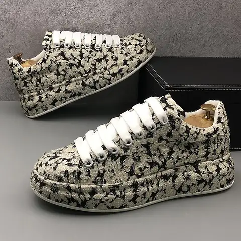 S2de9791588544280b9d84bc12dda3424g_480x480q75 New Men Shoes Outdoor Casual Sneakers Rhinestone Board Shoes Men Fashion Deerskin Sports Large Size Shoes Men Zapatillas Hombre (New) - Image 1