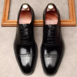 English Brock Embossed Shoes Mens Genuine Leather Business Formal Shoes Trendy Mens Workplace Shoes Grooms Shoes (New)