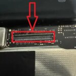 5--100PCS Original New Google Pixel 6A 7A 6 7 Pro 6Pro 7Pro LCD Display Screen FPC Connector on Mainboard (New)