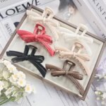 Silicone Bowknot Shark Clip Hair Claw For Women Soft Rubber Drop Resistant Hair Clip Back Head Updo Hair Accessories For Ladies (New)