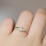 Simple Fashion Finger Rings For Women Inlaid Cubic Zircon Promis Ring Light Yellow Gold Color 2024 New Jewelry KBR103 (New)