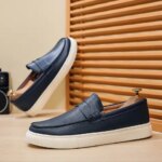 Mens Low Top Board Shoes Fashionable Casual Footrests Flat Bottomed Mens Driving Shoes Loafers (New)
