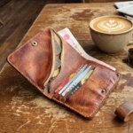 Vintage Vegetable-tanned Leather Bifold Wallet - Snap Closure Wallets with Zipper Coin Pocket Compact Organizer for Cards & Cash (New)