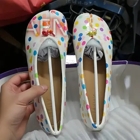 S7181dbc1736a4e8bb1929ba3dec1ce00s_480x480q75 Womens Colorful Polka Dot Tabi Flats Split Toe Patent Leather Slip-On Loafers White Casual Flat Ballet Shoes for Women 35-40 (New) - Image 1