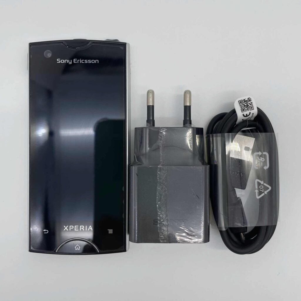 Sony Ericsson Xperia ray ST18i