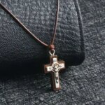 INRI Crucifix Jesus Cross Necklace for Men Women Wooden Religious Catholic Pendant Necklaces Leather Rope Chains Jewelry Collier (New)