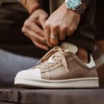 Maden Mens Vintage Color-Blocked Shoes Sports Low Top Brown Board Shoes for Spring and Autumn Breathable Casual Lace-Up Shoes (New)