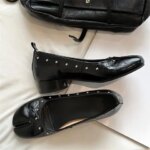 Ladies Vintage Tabi Leather Split Tabi Toe Ballet Flats Silver Decor Heel Slip On Women Split Toe Flat Dress Shoes (New)