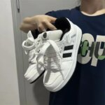 Sizes 36-44 Couples Unisex Shoes High Quality Luxury Men Shoes Retro Trend Sport Shoes New Women Skate Sneakers Tenis Masculino (New)