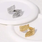 New Personality Trendy Gold Color Stainless Steel Angel Wings (New)