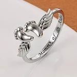 Huitan Foots and Wing Shaped Aesthetic Mother's Day Gift (New)