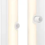 Amazon Basics LED Motion Sensor Light Bar USB/Battery Operated 250 Lumens 12 Inches Swivel Under Cabinet Lighting for (New)