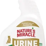 Nature's Miracle Cat Urine Destroyer Plus Enzymatic Cleaner 32 oz Destroys the Toughest Cat Urine Stains For Use on M (New)