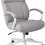 Amazon Basics Executive Desk Chair with Easy Assembly Adjustable Height 275lb Capacity Wide Oversized Cushion 2913&quotD (New)