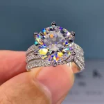 Trendy Silver Color Claws Design Big Crystal Wedding Rings for Women Cubic Zirconia (New)