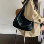 Large Capacity Black Leather Tote Bag for Women Fashionable Versatile Shoulder Bag Purse (New)