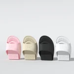 Foldable Slippers for Travel, Portable Non Slip Soft Sole Bathroom Shower Sandals   Womens (New)