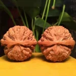 Walnut Hand Massage Balls Solid Wood Stress Relief Hand Exercise Ornament For (New)