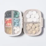 8 Grids Organizer Container For Tablets Travel Pill Box With Seal Ring Small (New)