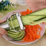 High Quality Stainless Steel Potato Cucumber Carrot Grater Julienne Peeler Vegetables Fruit Peeler (New)