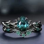 2 Set Fashion Black Gold Color Green Rhinestone Zircon Rings For Women Full Crystal (New)