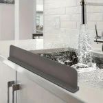 Silicone Sink Splash Guard with Suction Cups   Water Barrier for Kitchen, Lab (New)