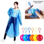 Portable Disposable Raincoat Keychain Compression Ball Pocket Ball Outdoor Adult Travel Hangable (New)